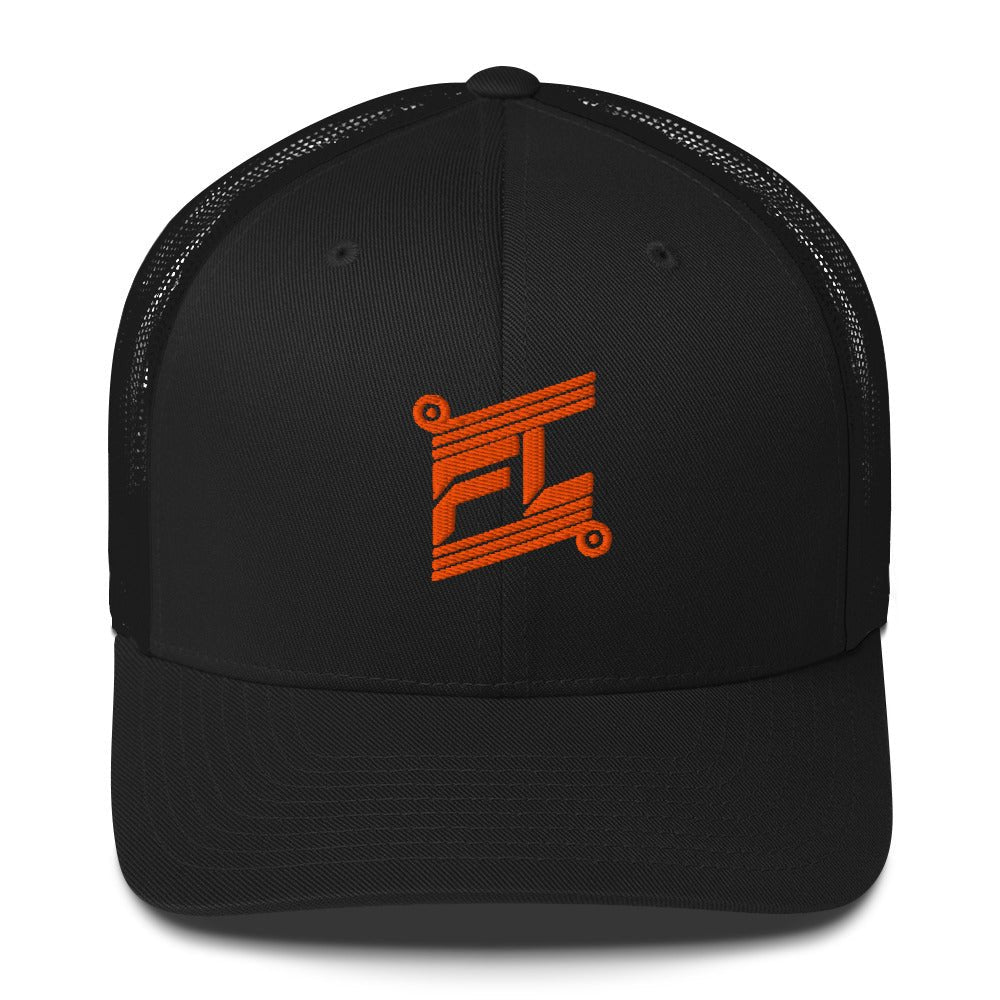 BILLIE trucker cap noir ton sur ton, mockup face avant, logo orange brodé, fond blanc