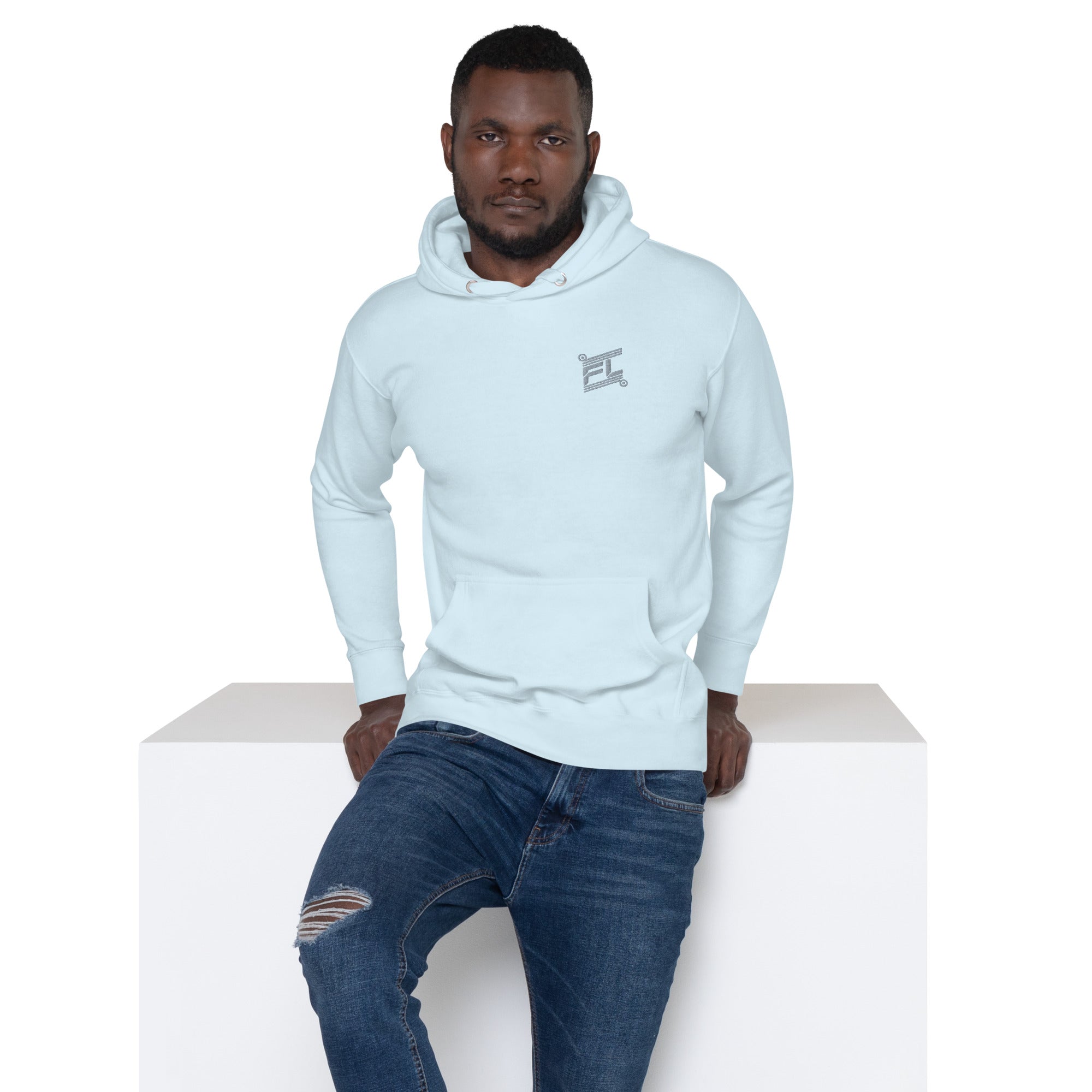 FL-FIT Ignite hoodie M2580 bleu ciel, mockup face avant, logo gris brodé, fond blanc

