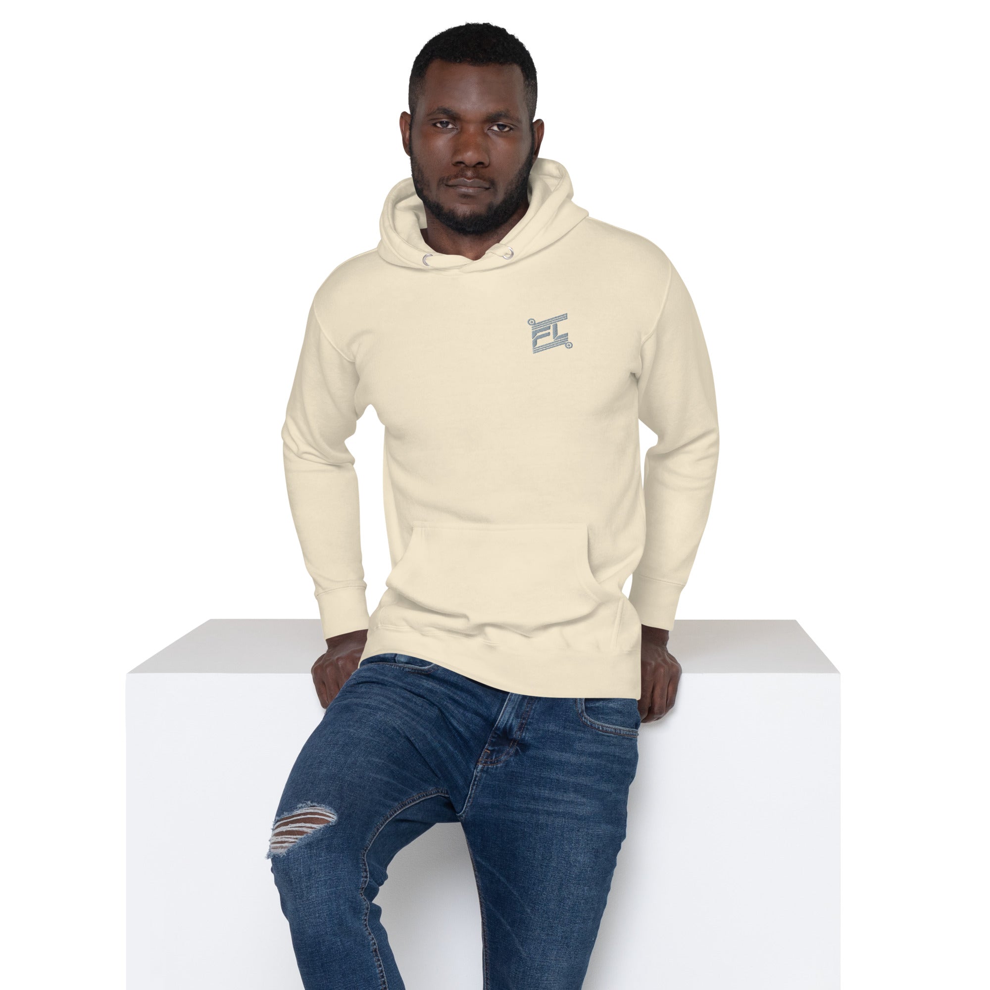 FL-FIT Ignite hoodie M2580 crème, mockup face avant, logo gris brodé, fond blanc
