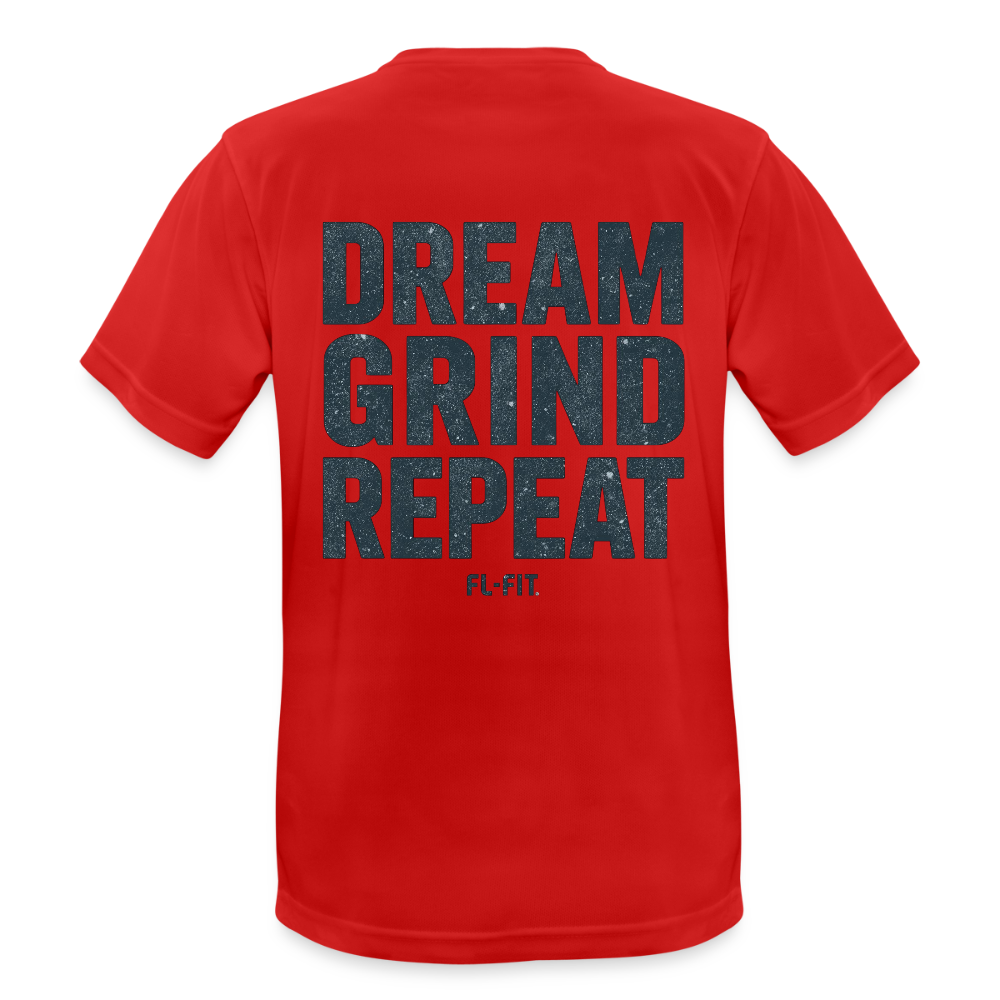 T-shirt respirant homme rouge vue de dos à plat, col rond, graphique "DREAM GRIND REPEAT FL-FIT" imprimé sur la poitrine, fond blanc
