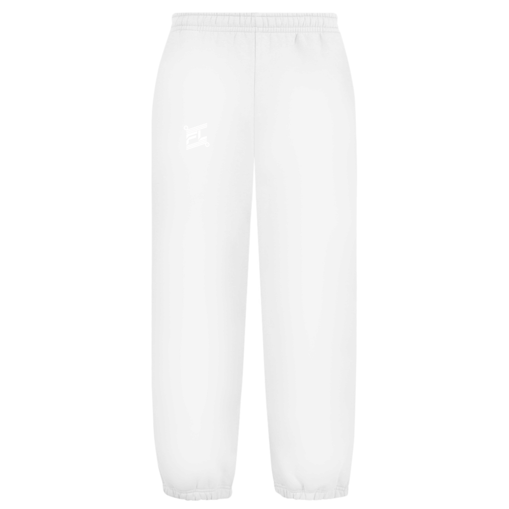 Face avant d'un pantalon fluffy de couleur blanc avec logo FL blanc